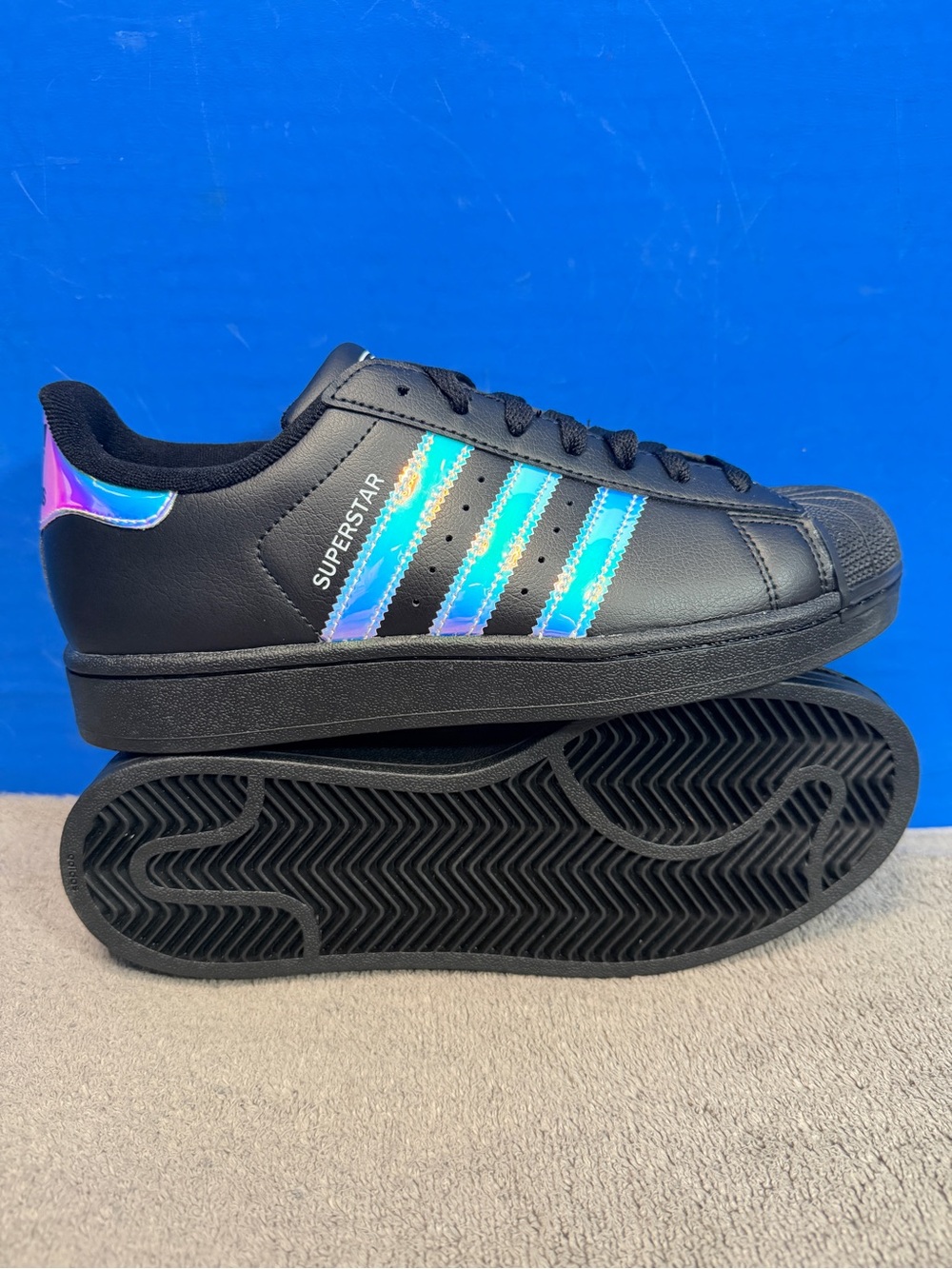 Adidas superstar 
Brand new - Picture 2 of 7
